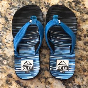 Reef flip flops boys
